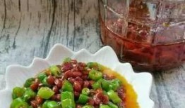 娱乐吃瓜酱一个人做饭,娱乐吃瓜酱的美食独奏曲